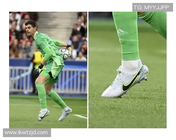 各位置足球鞋上的球星风采盘点 从门将到前锋的鞋下传奇