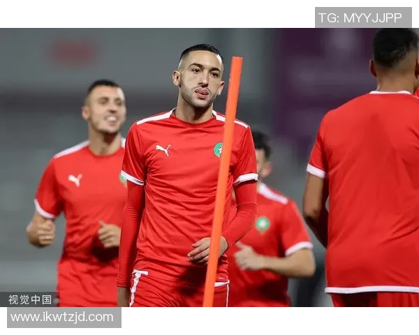 足球场上的魅力之星 谁是最帅球员的第三名？